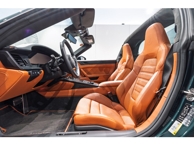 911タルガ4 GTS PDK