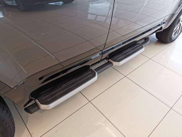 ディフェンダー110 X ダイナミック SE 3.0L D350 ディーゼル 4WD