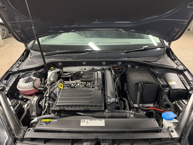 �����X�ł́A�e���[�J�[�̐�p�f�f�e�X�^�[�𓱓��B���Ǝ��i�����e�N�j�J���X�^�b�t���풓���Ă���܂��̂ŁA������̍ۂɂ����S���Ă����p���������܂��B