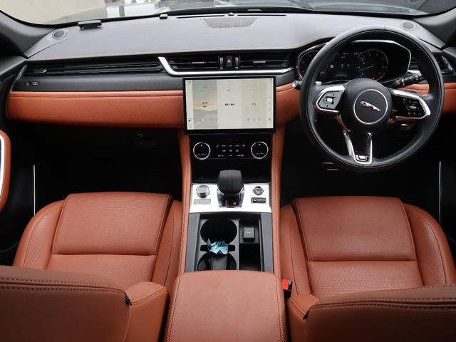 FペイスRダイナミック ブラック キュレーテッド フォー ジャパン  4WD