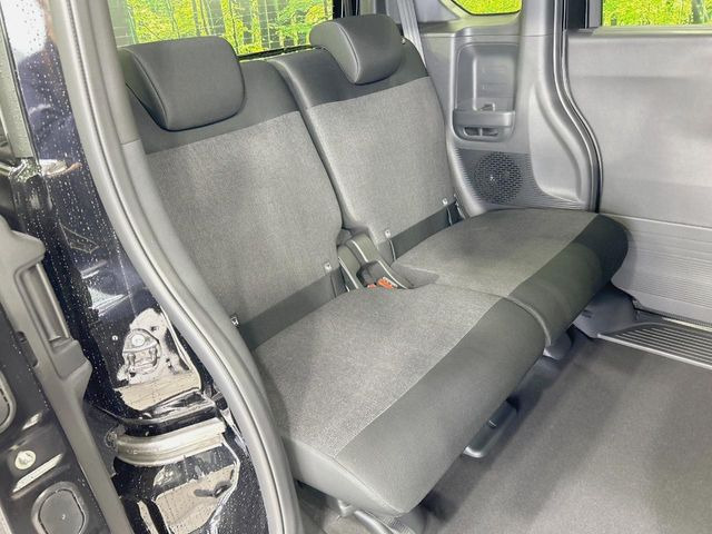 ���i���ȃI���W�i���t���A�}�b�g���I�v�V�����ɂĂ��p�ӂ��Ă���܂��B���D���ȃf�U�C����J���[�����Ԃɍ��킹�đI��ł����������Ƃ��ł��܂���