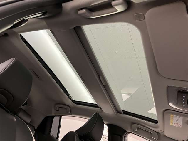 プリウス2.0 Z E-Four 4WD