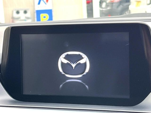 �y�}�c�_�R�l�N�g�i�r�z�ԓ��̕��͋C�Ƀ}�b�`������̌^�^�C�v�̃i�r�B�e����q�ݒ��Bluetooth�Đ����A�l�X�ȋ@�\���y���߂܂��B�����I�ȃ_�C�������삪�\�ŁA�g��������ǍD�ł��B