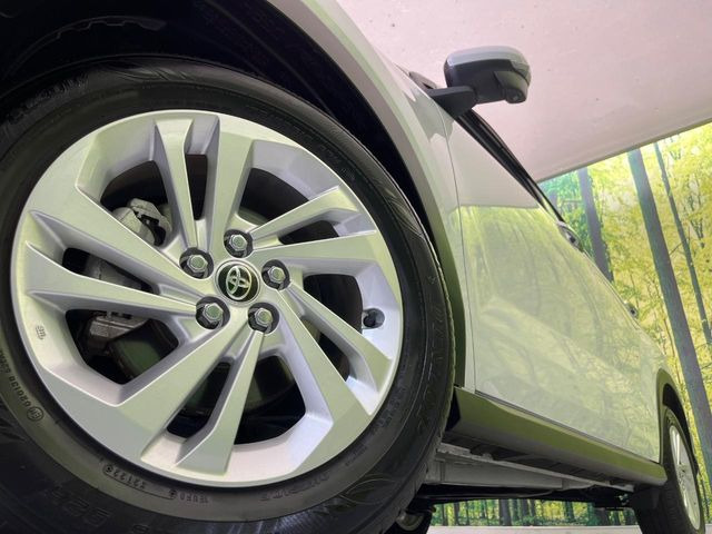 �y����16�C���`�A���~�z�C�[���z�O�ςɃ}�b�`���������A���~�z�C�[���𑕒����Ă���܂��B�e��ЊO�A���~�z�C�[����A�X�^�b�h���X�^�C�����戵�����Ă���܂��B���񂲑��k����������