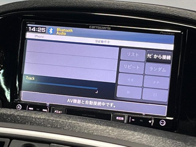 ��Bluetooth:���莝���̌g�ѓd�b��X�}�[�g�t�H���AiPod�Ȃǂƃ��C�����X�ڑ����邱�Ƃɂ��A�n���Y�t���[�ʘb�⎺���X�s�[�J�[���Տꊴ����~���[�W�b�N�Đ������y���݂��������܂�!