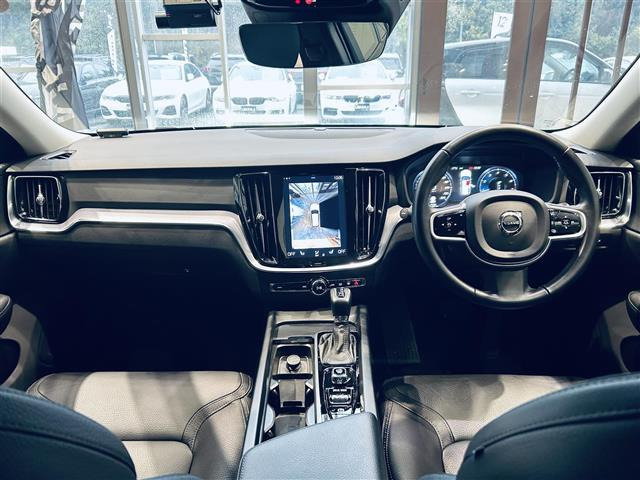 V60クロスカントリーT5 AWD 4WD