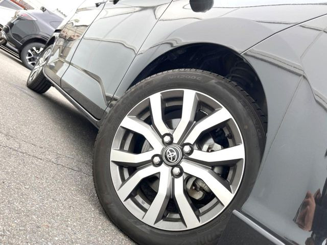 �y�����A���~�z�C�[���z�O�ςɃ}�b�`���������A���~�z�C�[���𑕒����Ă���܂��B�e��ЊO�A���~�z�C�[����A�X�^�b�h���X�^�C�����戵�����Ă���܂��B���񂲑��k����������