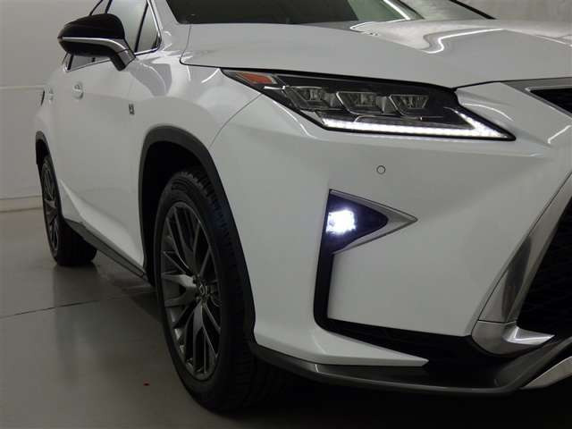 RX200t Fスポーツ 4WD