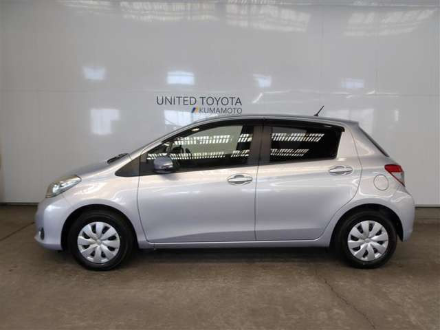 ヴィッツ1.3 F スマイルエディション