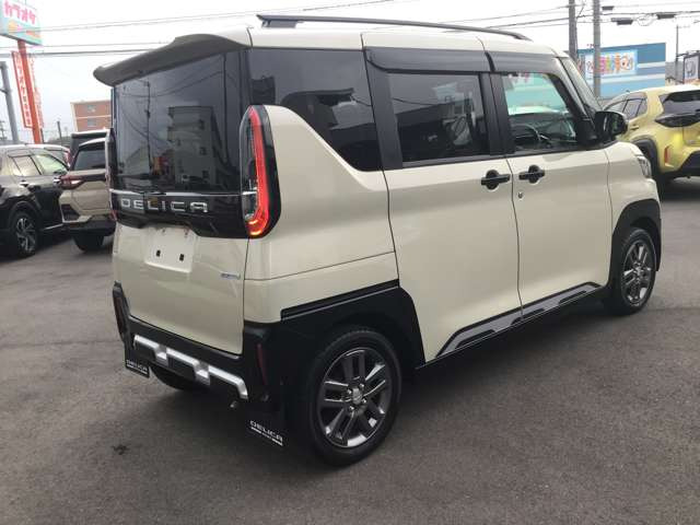 デリカミニT プレミアム リミテッド エディション 4WD