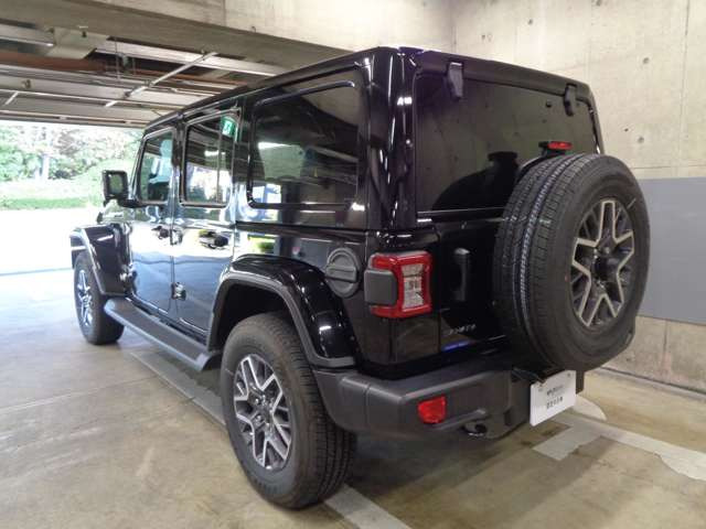 ラングラーアンリミテッド サハラ 4WD