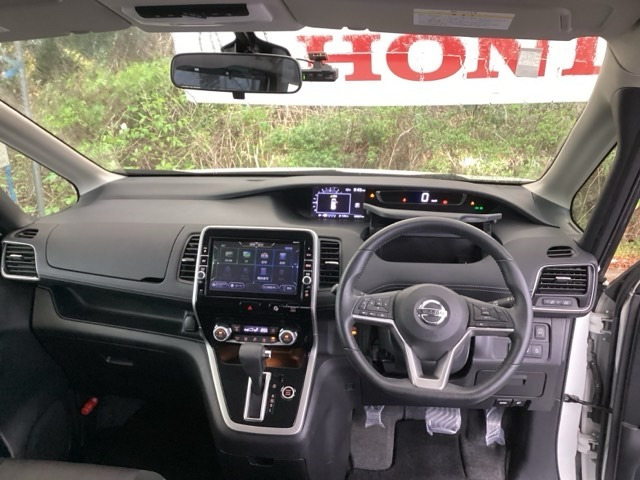 セレナ2.0 ハイウェイスター Vセレクション