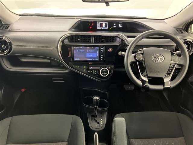 アクア1.5 S スタイルブラック