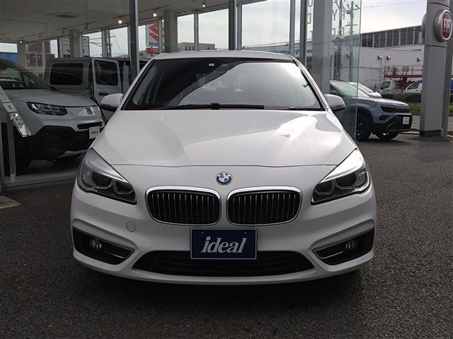 2シリーズアクティブツアラー218d ラグジュアリー