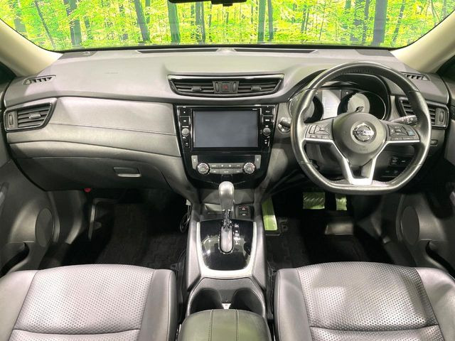 エクストレイル2.0 20Xi