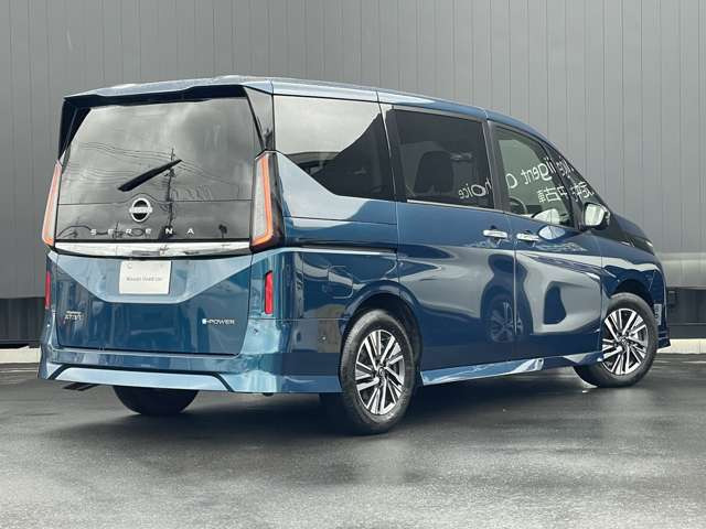 セレナ1.4 e-POWER ハイウェイスターV