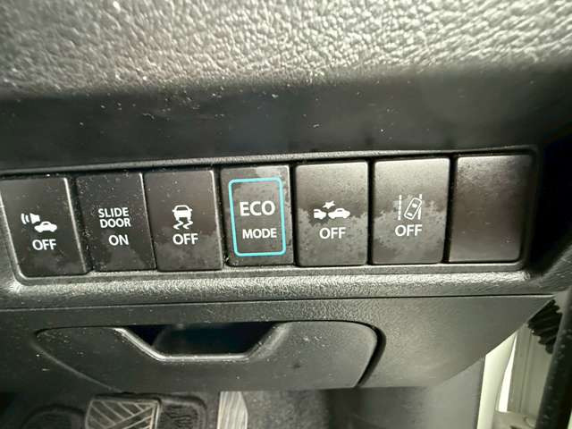 �C�ɂȂ邨�Ԃ�����܂�����E�̓d�b�ԍ����璼�ڂ��X�ɂ��₢���킹���������B�x�����@����ԗ����A��Ԃ܂łȂ�ł������������Ē����܂��B�X�^�b�t�ꓯ���A�����҂����Ă���܂��B