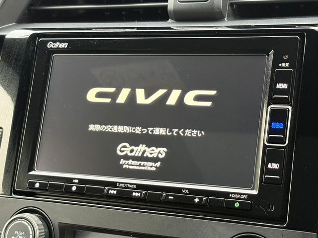 �y�����i�r�z�l�C�̏����i�r�𑕔����Ă���܂��B�i�r�̎g���₷���͂������A�I�[�f�B�I�@�\���[��!�L�����v�◷�s�͂������A�ʋ΂┃�����ȂǕ��i�̃h���C�u���y�����Ȃ�͂���