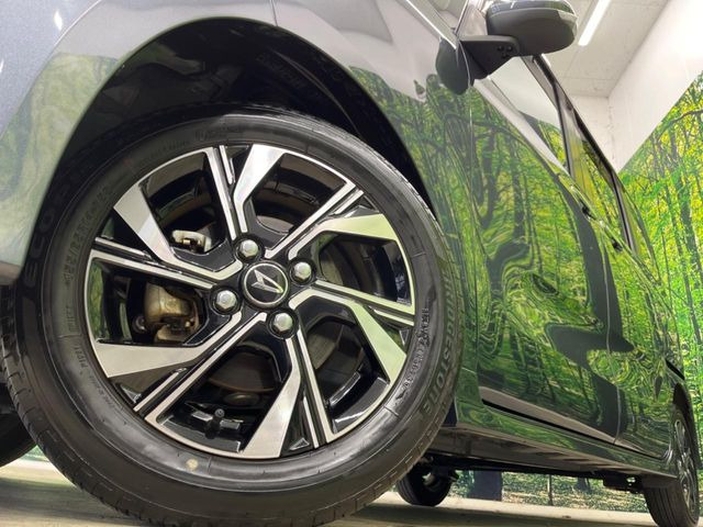 �y����14�C���`�A���~�z�C�[���z�O�ςɃ}�b�`���������A���~�z�C�[���𑕒����Ă���܂��B�e��ЊO�A���~�z�C�[����A�X�^�b�h���X�^�C�����戵�����Ă���܂��B���񂲑��k����������