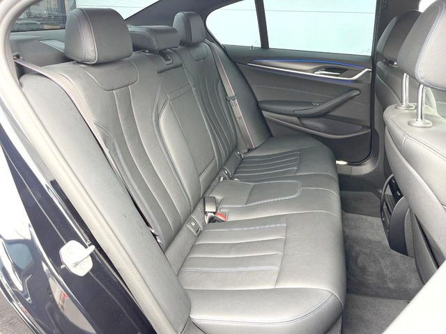 ���㕔���Ȃ��C�ɂȂ�悤�ȃL�Y�E�����ւ��蓙�A�傫�ȃ_���[�W�͂Ȃ��A�ǍD�ȏ�Ԃł��B