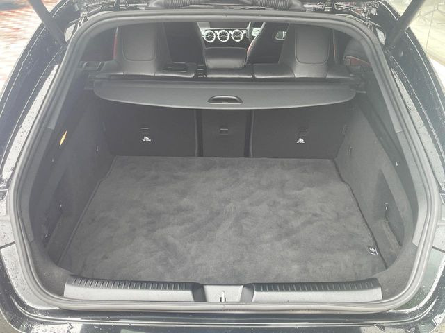 ●トランクルーム:趣味が広がる収容スペース!これだけの広さがあればお買い物やレジャーなどにも最適です!使用感も少なくきれいな状態を維持しております。