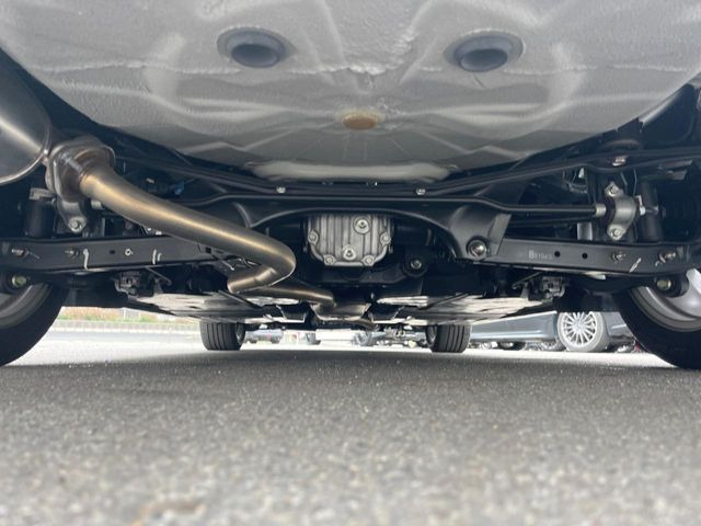 ����肪���ꂢ�Ȃ����ɁA�h�K���H�̎{�H���I�X�X���B�~��n��͂������A���ݕ��ɂ��Z���̕���A��Ń}�����E�E�B���^�[�X�|�[�c���������ɑ�ύD�]���������Ă���܂��B