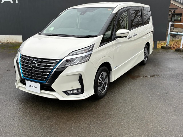 セレナ1.2 e-POWER ハイウェイスターV