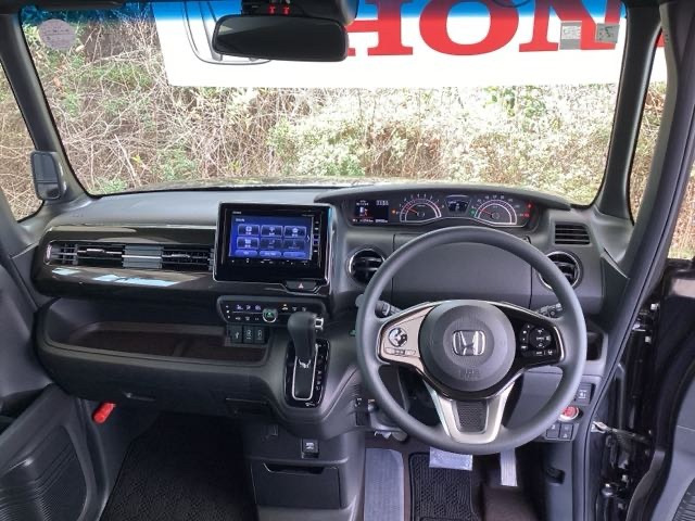 N-BOXカスタムG L ホンダセンシング