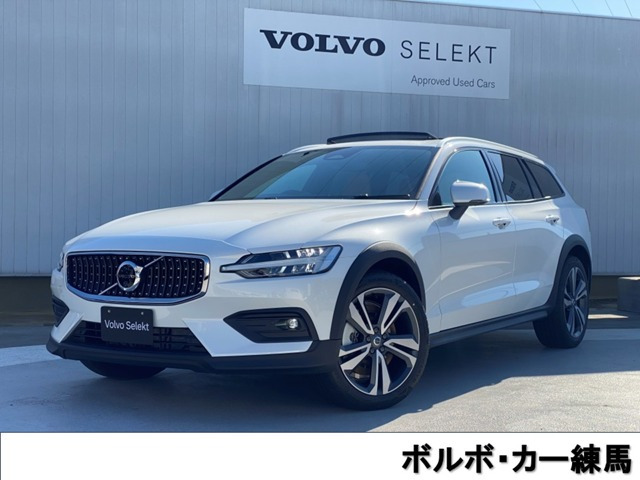 V60クロスカントリーウルトラ B5 AWD 4WD