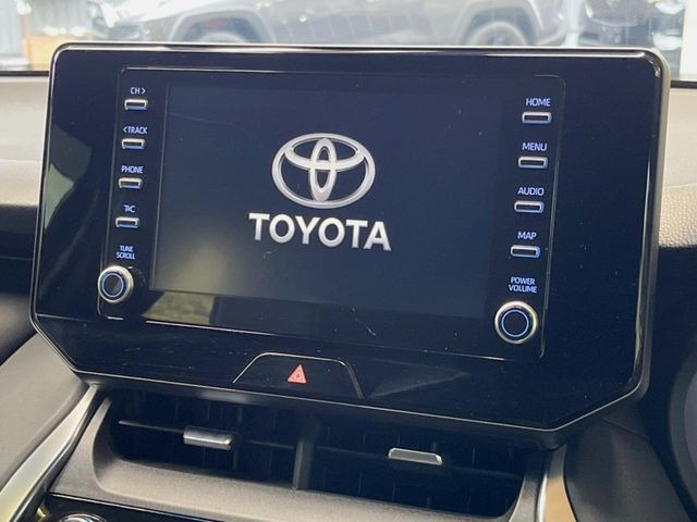 �y8�C���`�i�r�z�������ƃC���p�N�g�̂�����ʃi�r�𑕔��B�e��I�[�f�B�I����͂������A�X�}�z�A�g���ł��闘�֐��̍����i�r�ł���