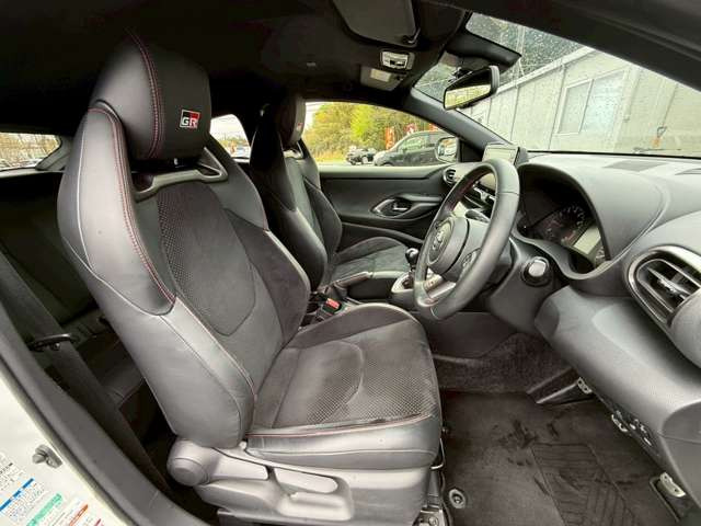 �C�ɂȂ邨�Ԃ�����܂�����E�̓d�b�ԍ����璼�ڂ��X�ɂ��₢���킹���������B�x�����@����ԗ����A��Ԃ܂łȂ�ł������������Ē����܂��B�X�^�b�t�ꓯ���A�����҂����Ă���܂��B