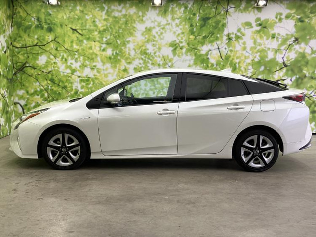 プリウス1.8 A ツーリングセレクション