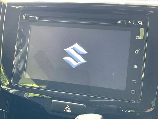 �y���[�J�[�����i�r�z�C���e���A�ɗn�����ރX�^�C���b�V���ȁu��p�݌v�v���[�J�[�i�r�𑕔��􎋔F���⑀�쐫�ȂǊ�{���\�ɂ��D��A���㎿�ȃJ�[���C�t�����y���݂��������܂��B