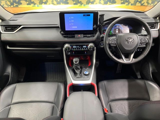 RAV42.5 ハイブリッド アドベンチャー オフロードパッケージ II E-Four 4WD