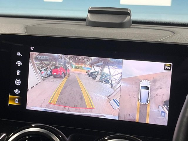 ���p�m���~�b�N�r���[���j�^�[:��p�̃J�����ɂ��A�ォ�猩���낵���悤�Ȏ��_��360�x�N���}�̎��͂��m�F���邱�Ƃ��ł��܂������p�������m�F���₷���A�����ꏊ�ł̐؂�Ԃ��⒓�Ԃ��X���[�Y�ɍs���܂��B