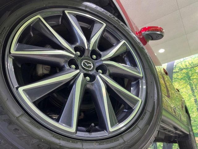 �y����19�C���`�A���~�z�C�[���z�O�ςɃ}�b�`���������A���~�z�C�[���𑕒����Ă���܂��B�e��ЊO�A���~�z�C�[����A�X�^�b�h���X�^�C�����戵�����Ă���܂��B���񂲑��k����������