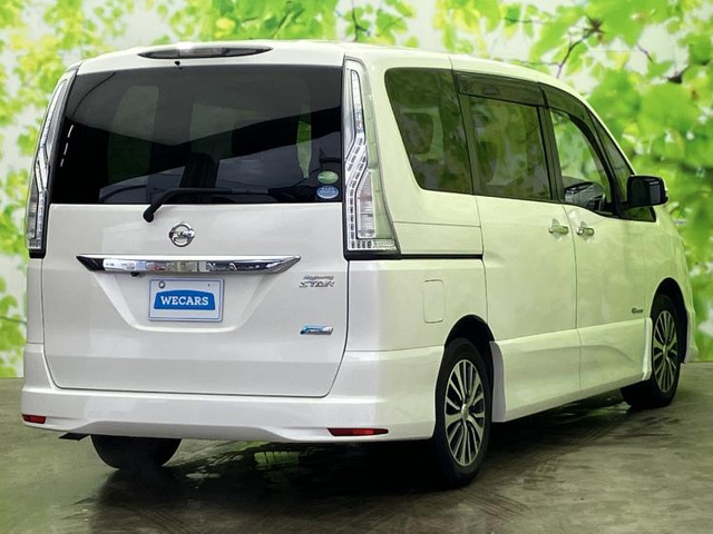 セレナ2.0 ハイウェイスター Vセレクション+Safety S-HYBRID