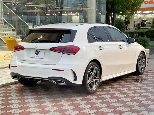 �������t�т̕ۏ؂̑��A���S�̍Œ�3�N�E���s�������ۏ�(�L��)�����p�ӁB�A���Ԃ����S���Ă��y���݂���������l�A�ۏؓ��e���[���͂������A�����_��&�I�C�������⃍�[�h�T�[�r�X���t�т��Ă���܂��B