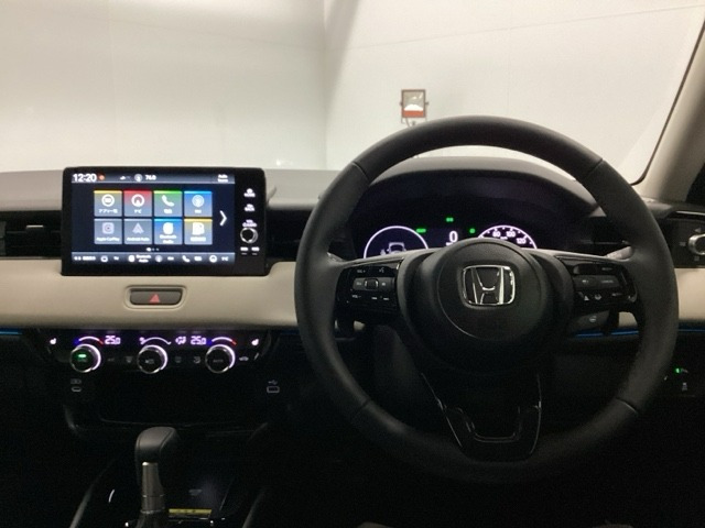 ヴェゼル1.5 e:HEV Z プレイパッケージ