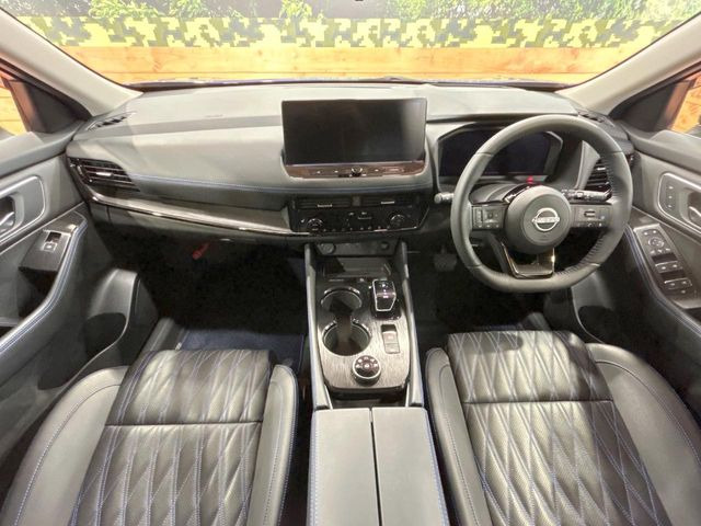 エクストレイル1.5 AUTECH アドバンスド パッケージ e-4ORCE 4WD