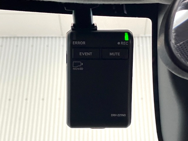 ヴェゼル1.5 e:HEV X ハントパッケージ