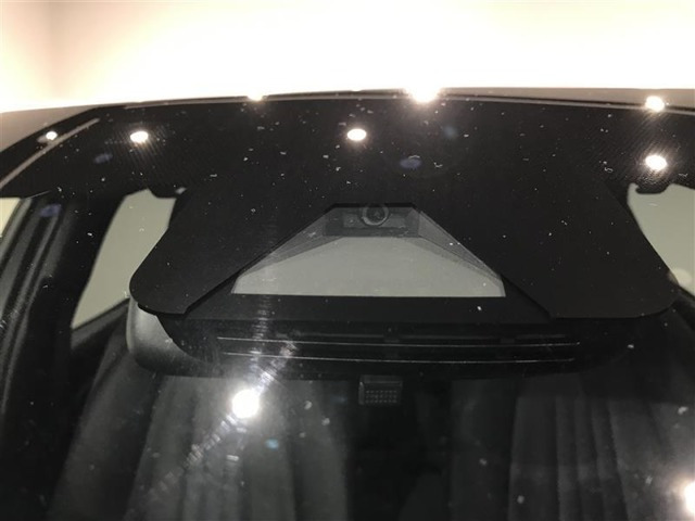 ヤリス1.5 ハイブリッド X