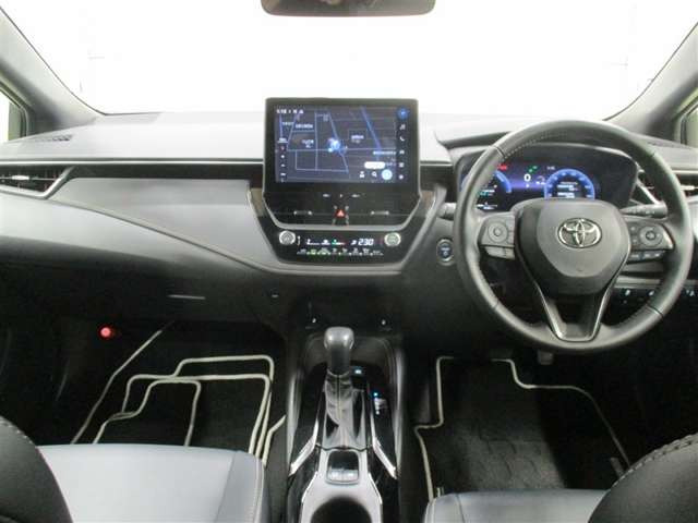 カローラツーリング1.8 ハイブリッド W×B