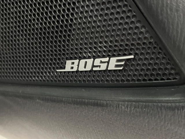 �yBOSE�T�E���h�V�X�e���z���[�J�[�I�v�V�����̍��i�ʃT�E���h�V�X�e���𓋍ځB��p�̃`���[�j���O���{���ꂽ�召�l�X�ȃX�s�[�J�[����ǎ��ȃT�E���h���t�ł��A�Տꊴ���ӂ�鉹����Ԃ����o���܂��B