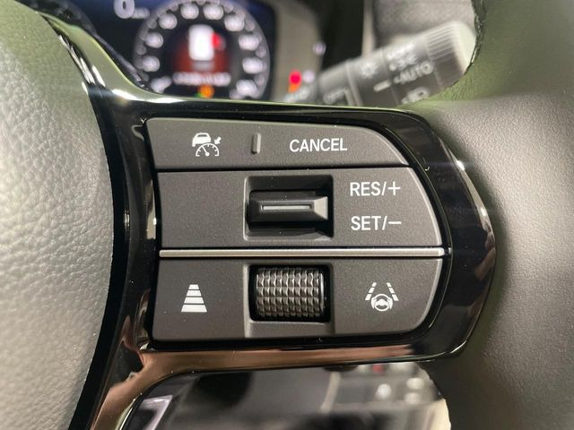 �y�A�_�v�e�B�u�N���[�Y�R���g���[���z�������H�ł̒��������s���y��!!�����ő��x��ۂN���[�Y�R���g���[�����A�Փˌy���V�X�e���ƘA�g���A�O���̎ԗ������m���ĎԊԂ�ۂ悤�ɑ��x���߂��Ă���܂�!!