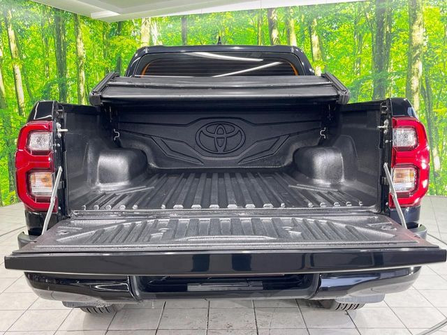 �ύڗ�500kg�̍L�X�Ƃ����f�b�L�́A�V�т���d���܂ő��p�r�Ɏg���܂��B�x�b�h���C�i�[��g�m�J�o�[�̎��t���������k��������