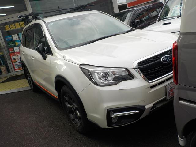 フォレスター2.0 エックスブレイク 4WD