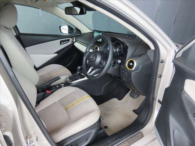 MAZDA21.5 15 サンリット シトラス