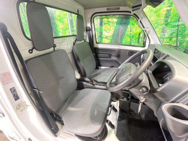 �^�]�ȃV�[�g���͎g�p�������Ȃ��A�ǍD�ȏ�ԂƂȂ��Ă��܂��B���J�Ɏg���Ă������Ƃ��悭�킩��܂��ˁB