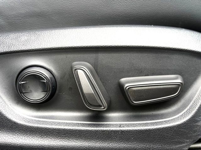 �y�p���[�V�[�g�z�X�C�b�`��ŊȒP�ɃV�[�g�̔��������\!�d��������͂�����܂���!���K�ȃV�[�g�|�W�V�����ɃZ�b�g���āA���K�ȃh���C�u�����y���݂��������B